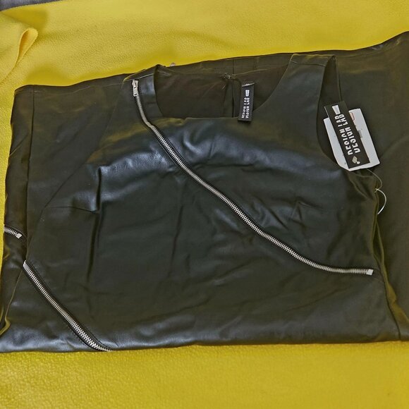 New Design Lab - Lord & Taylor Faux Leather 3-Zipper Size Med - Picture 4 of 6